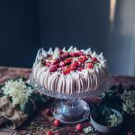 pavlova with fresh berries